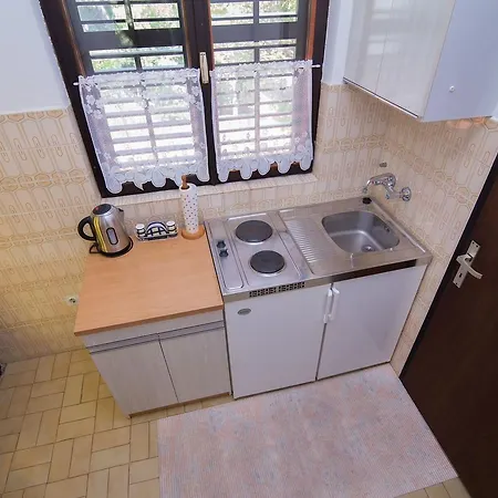 Susko Apartment