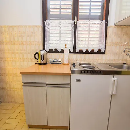 Susko מאלי לוסיניי